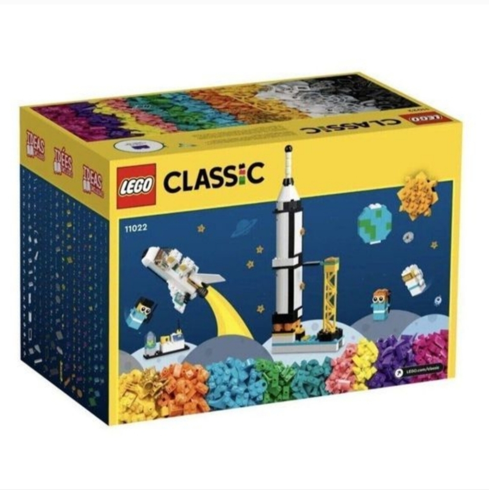 Lego Classic 11022 Space Mission 1700pcs NWT Building Toy Set